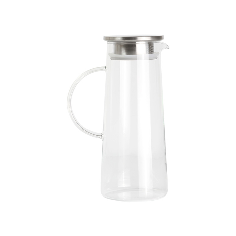 HM-129, Jarra Kiruna. Jarra para agua de diseño transparente fabricada en vidrio de borosilicato. Cuenta con capacidad de 1,800 ml, y peso de 430g. Inlcuye tapa en color metálico, de acero inoxidable, y asa.